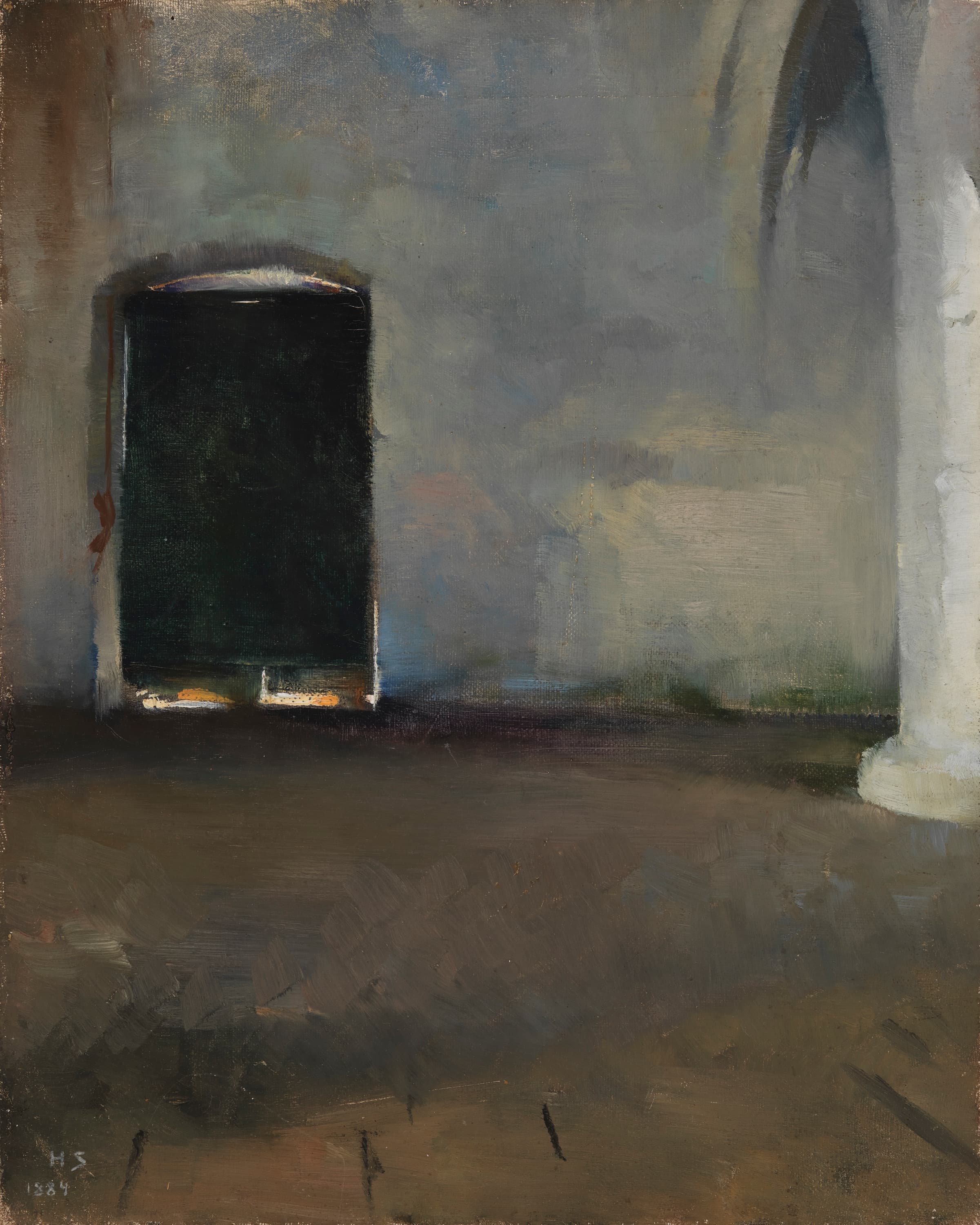 Helene Schjerfbeck's The Door: a tall dark green door, nearly black, closed in a pale gray-blue wall, with a thin line of white light along its arched top and two patches of orange light at its foot, a thin red-brown cord hanging down its left side, a white pillar at the right edge with a gray vault rib above it, and a brown floor painted in broad diagonal strokes