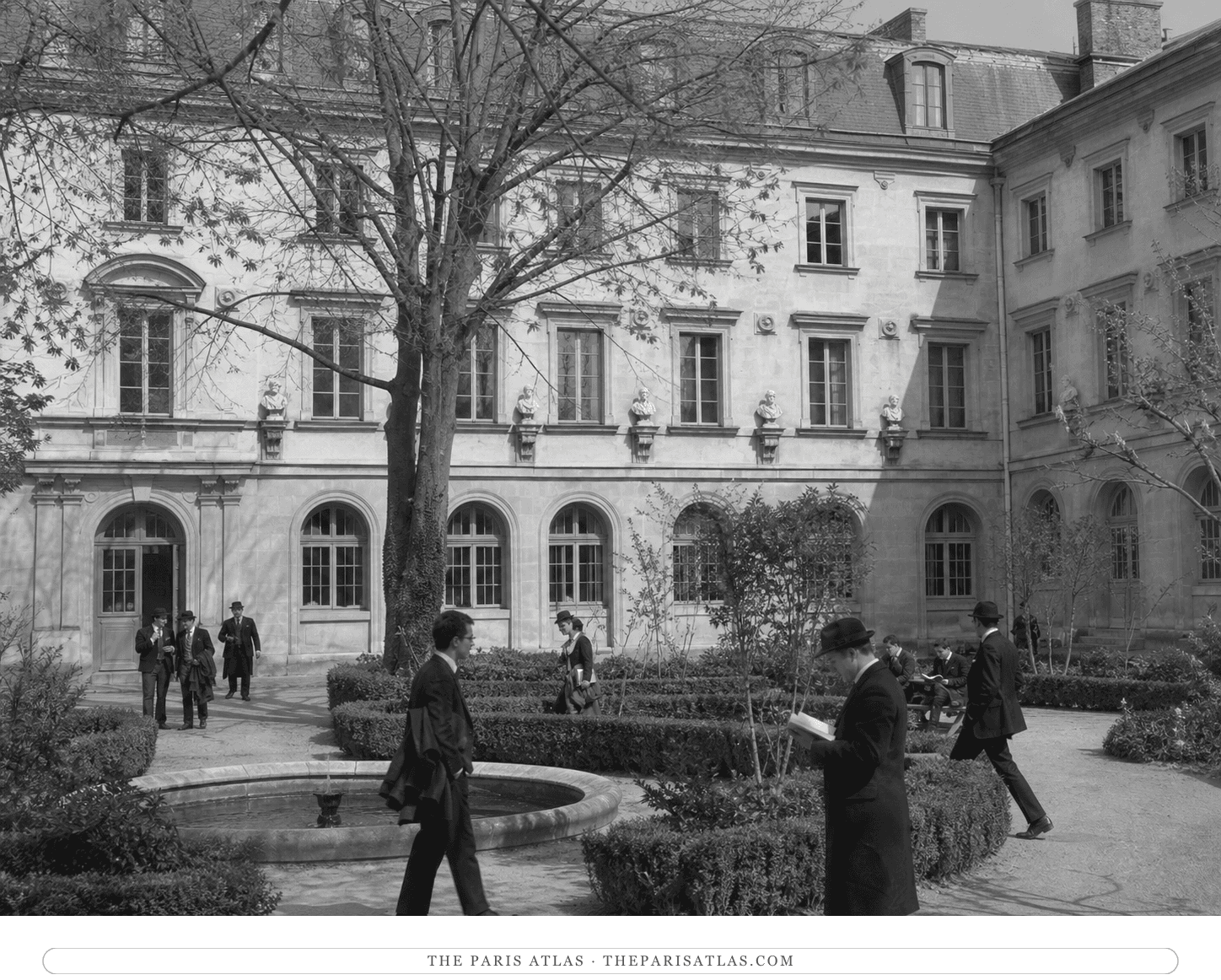 Black-and-white reconstruction of students in the ENS courtyard around 1928