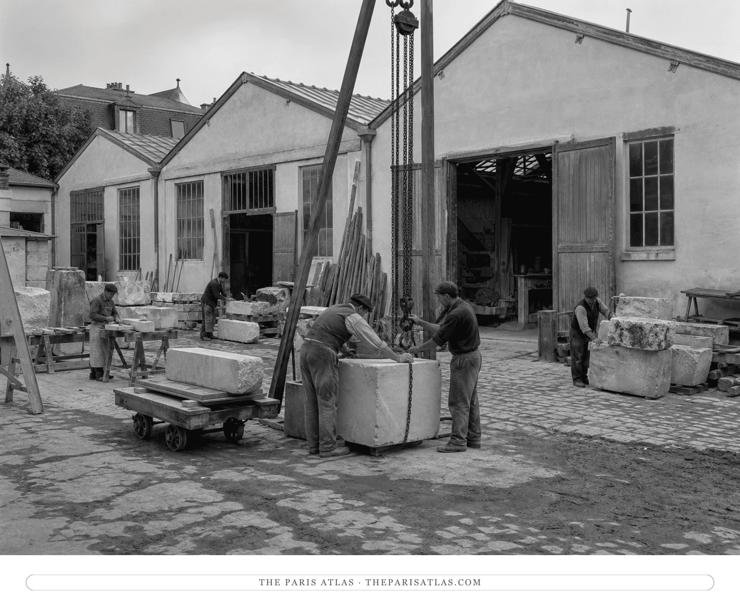 Black-and-white reconstruction of workers in the Dépôt des Marbres courtyard around 1900