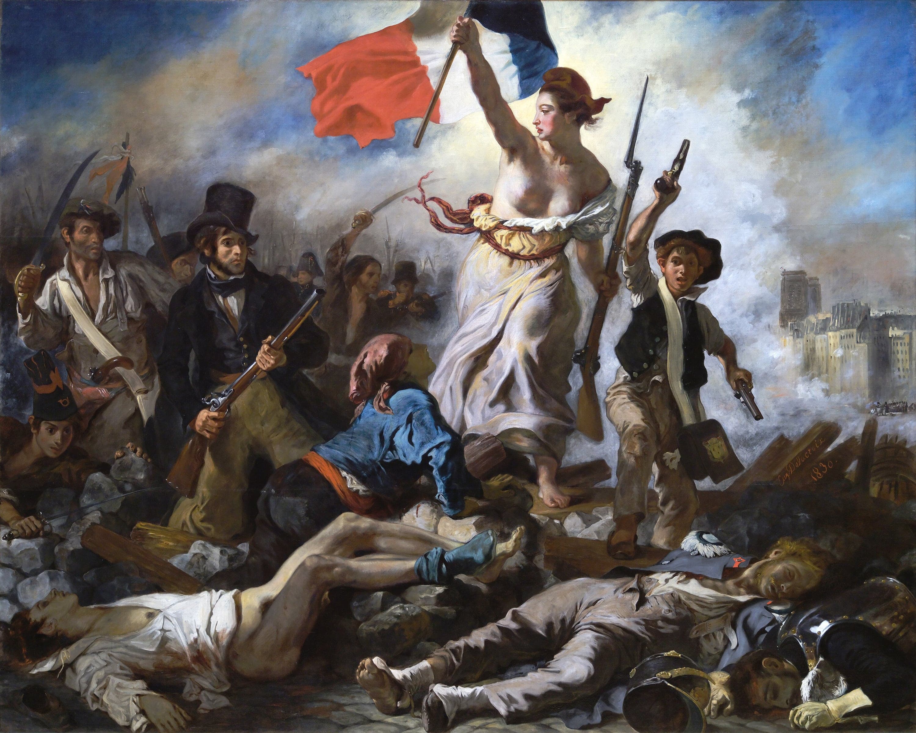 A barefoot woman in a pale dress and a red Phrygian cap climbs a barricade of broken paving stones and bodies, raising the French tricolour in her right hand and holding a bayoneted musket in her left. A boy with a pistol in each hand runs ahead of her, a man in a top hat carries a hunting gun beside her, and a worker in a white shirt kneels at her feet. Two dead soldiers lie in the foreground; smoke and the towers of Notre-Dame fill the right of the canvas