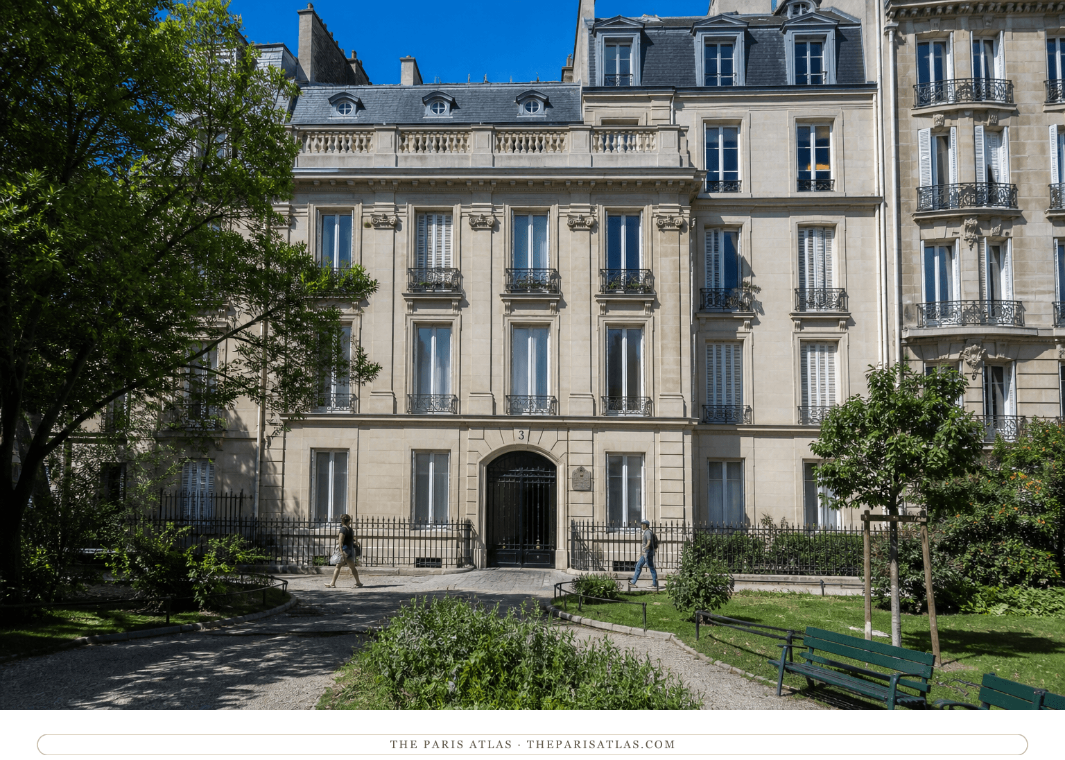 Colour photorealistic view of 3 place des Etats-Unis and its garden square beneath a blue sky