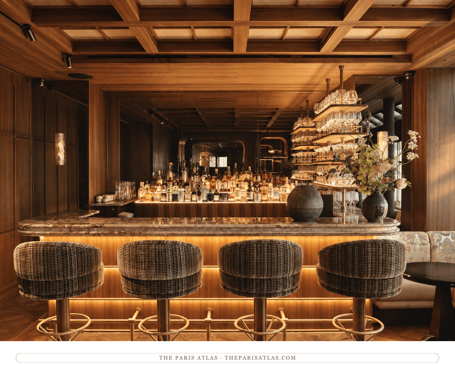The bar at Hôtel Hana. — illustration.